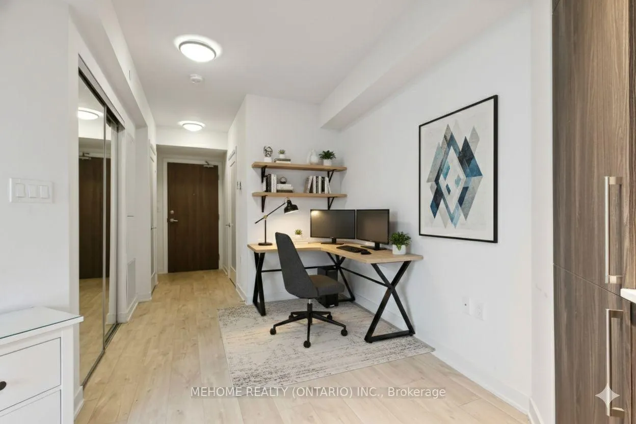 Photo 5 of Unit 301W, 27 Bathurst Street, Toronto, Waterfront Communities — HOMEH