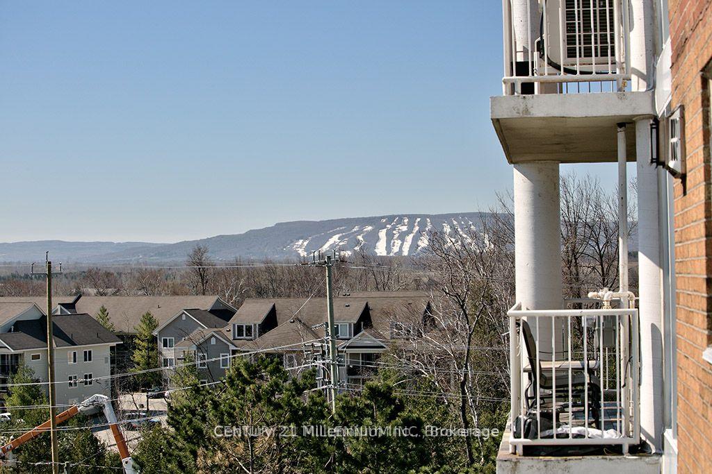 Photo 22 of Unit 705, 24 Ramblings Way, Collingwood — HOMEH