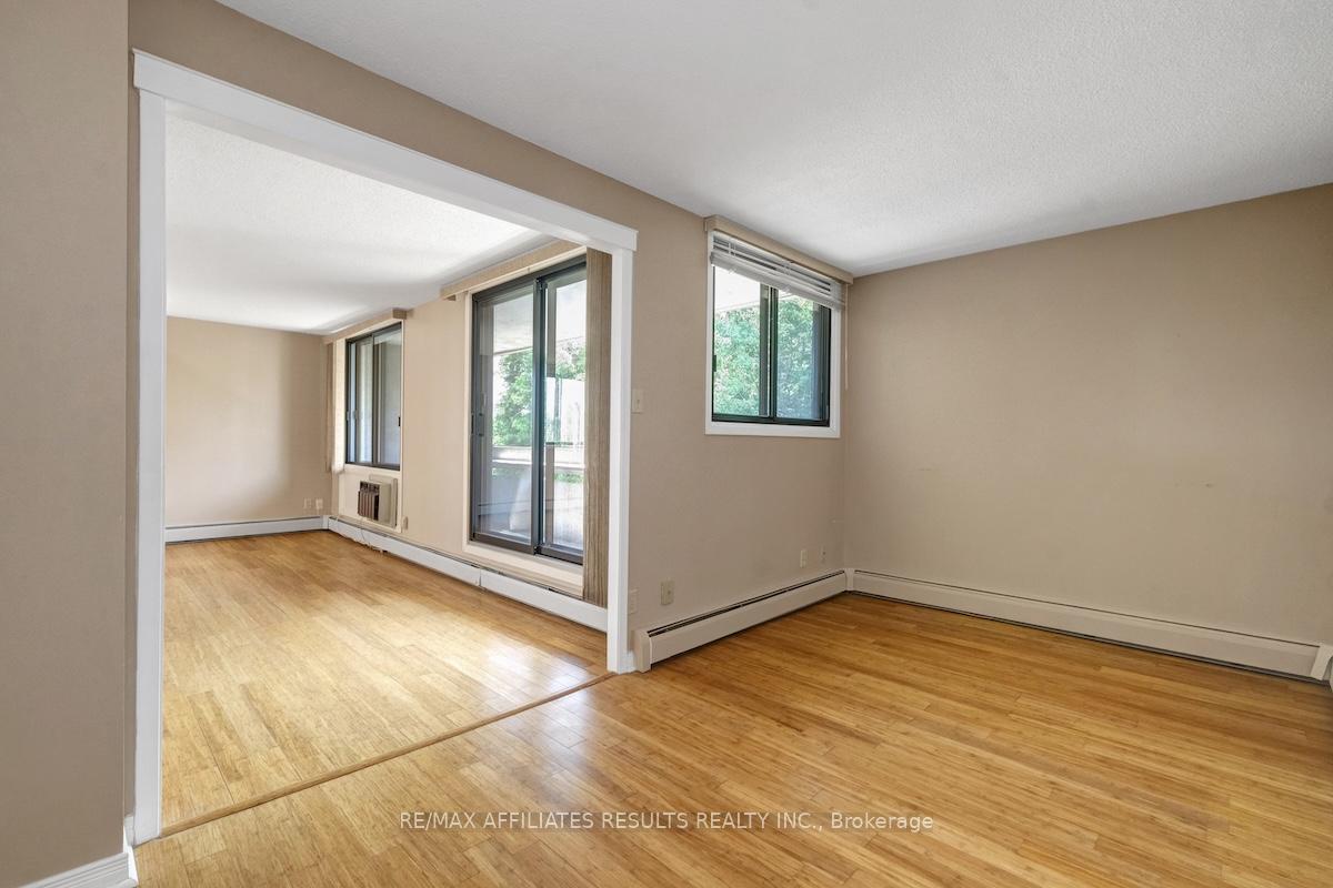 Photo 11 of Unit 304, 415 Greenview Avenue, Ottawa, Britannia — HOMEH