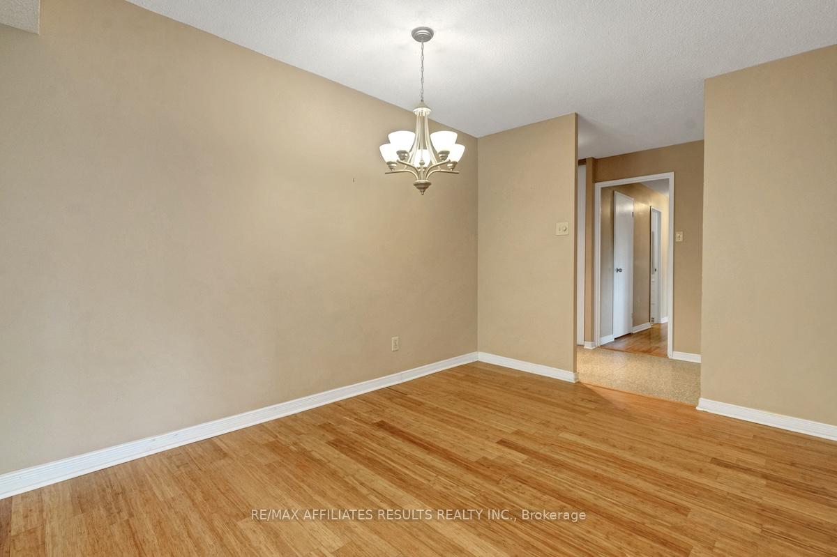 Photo 12 of Unit 304, 415 Greenview Avenue, Ottawa, Britannia — HOMEH