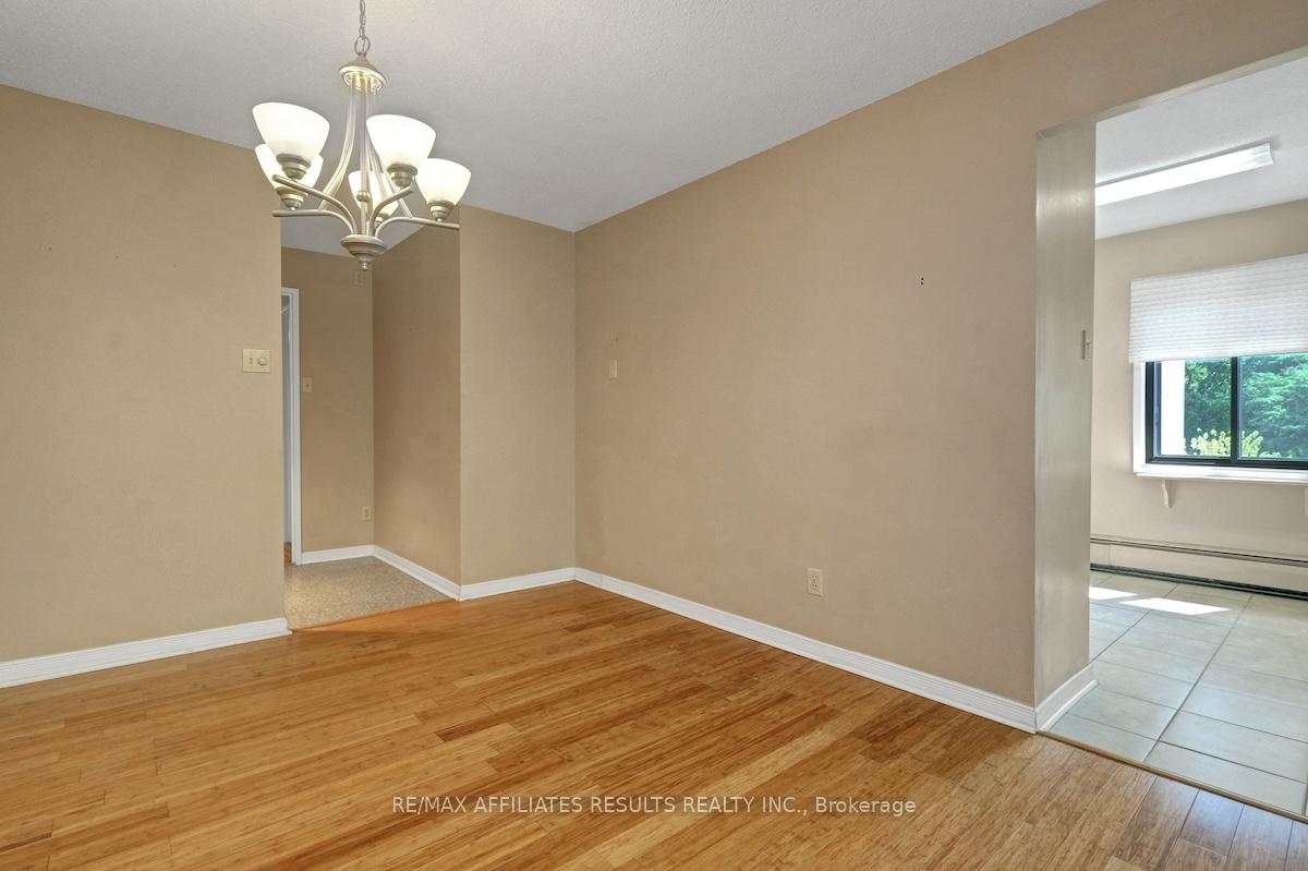 Photo 13 of Unit 304, 415 Greenview Avenue, Ottawa, Britannia — HOMEH