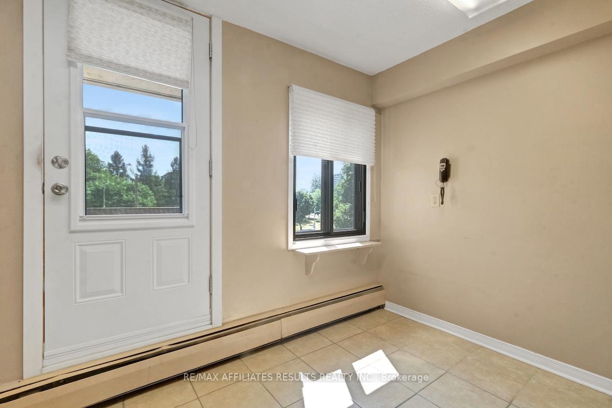Photo 19 of Unit 304, 415 Greenview Avenue, Ottawa, Britannia — HOMEH