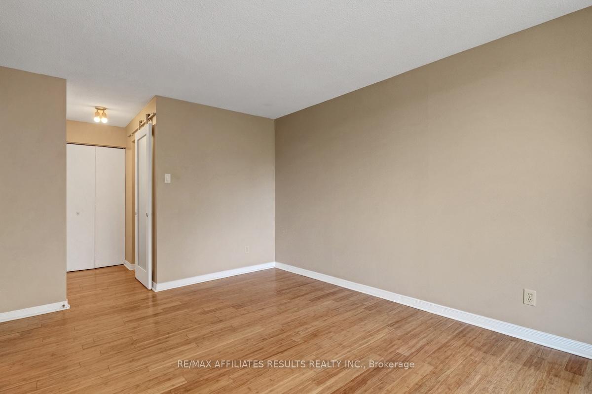 Photo 24 of Unit 304, 415 Greenview Avenue, Ottawa, Britannia — HOMEH