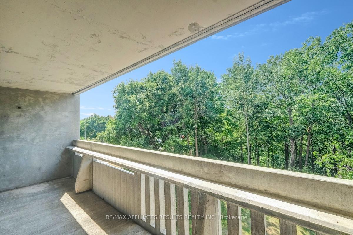 Photo 31 of Unit 304, 415 Greenview Avenue, Ottawa, Britannia — HOMEH