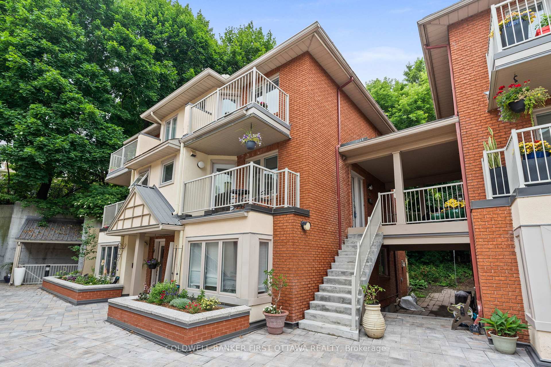 Photo 1 of Unit 111F, 250 Fountain Place, Ottawa, Sandy Hill — HOMEH
