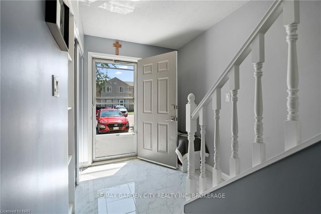 Photo 2 of Unit 41, 65 Dorchester Boulevard, St. Catharines, Carlton/Bunting — HOMEH