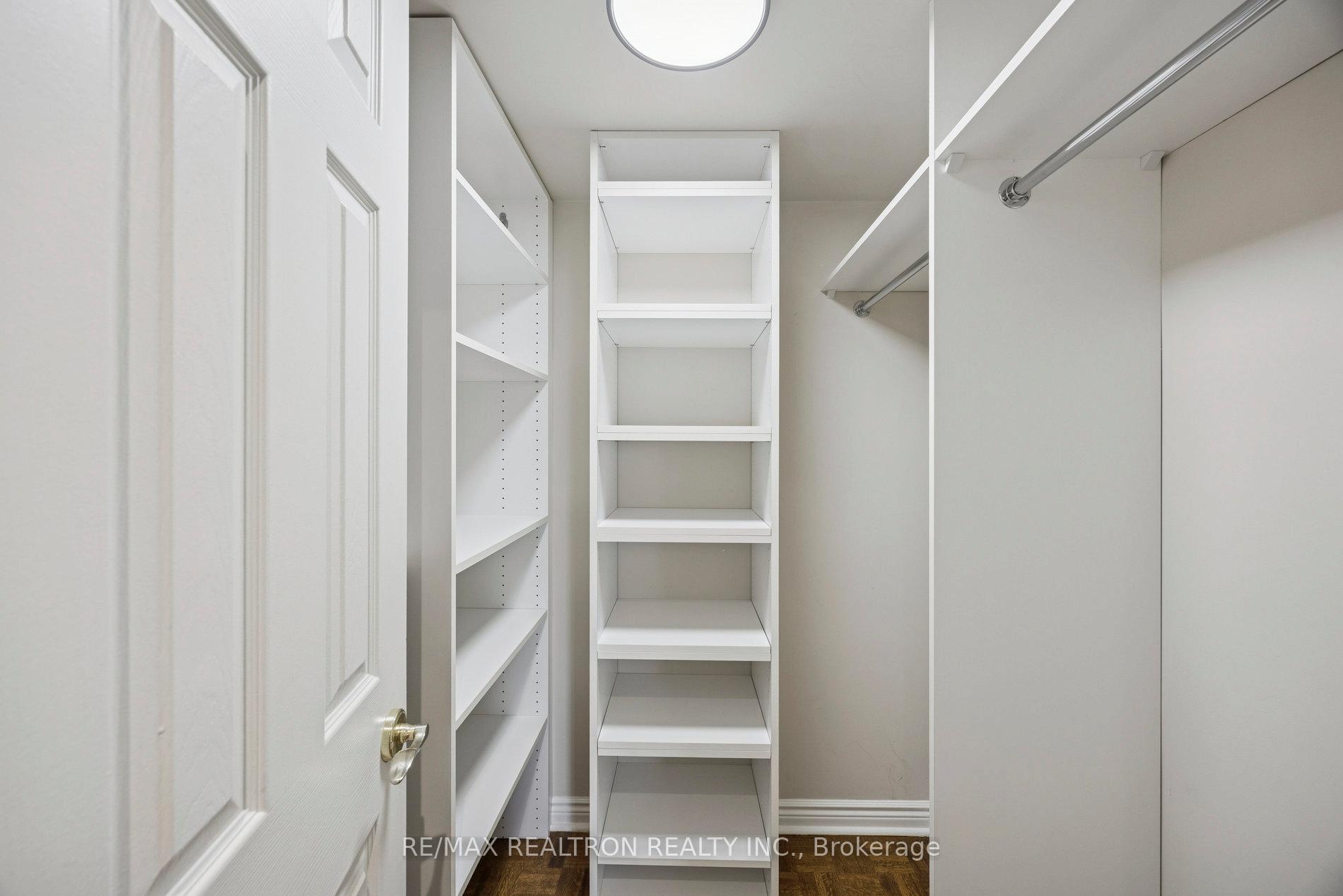 Photo 25 of Unit 801, 7300 Yonge Street, Vaughan, Crestwood-Springfarm-Yorkhill — HOMEH
