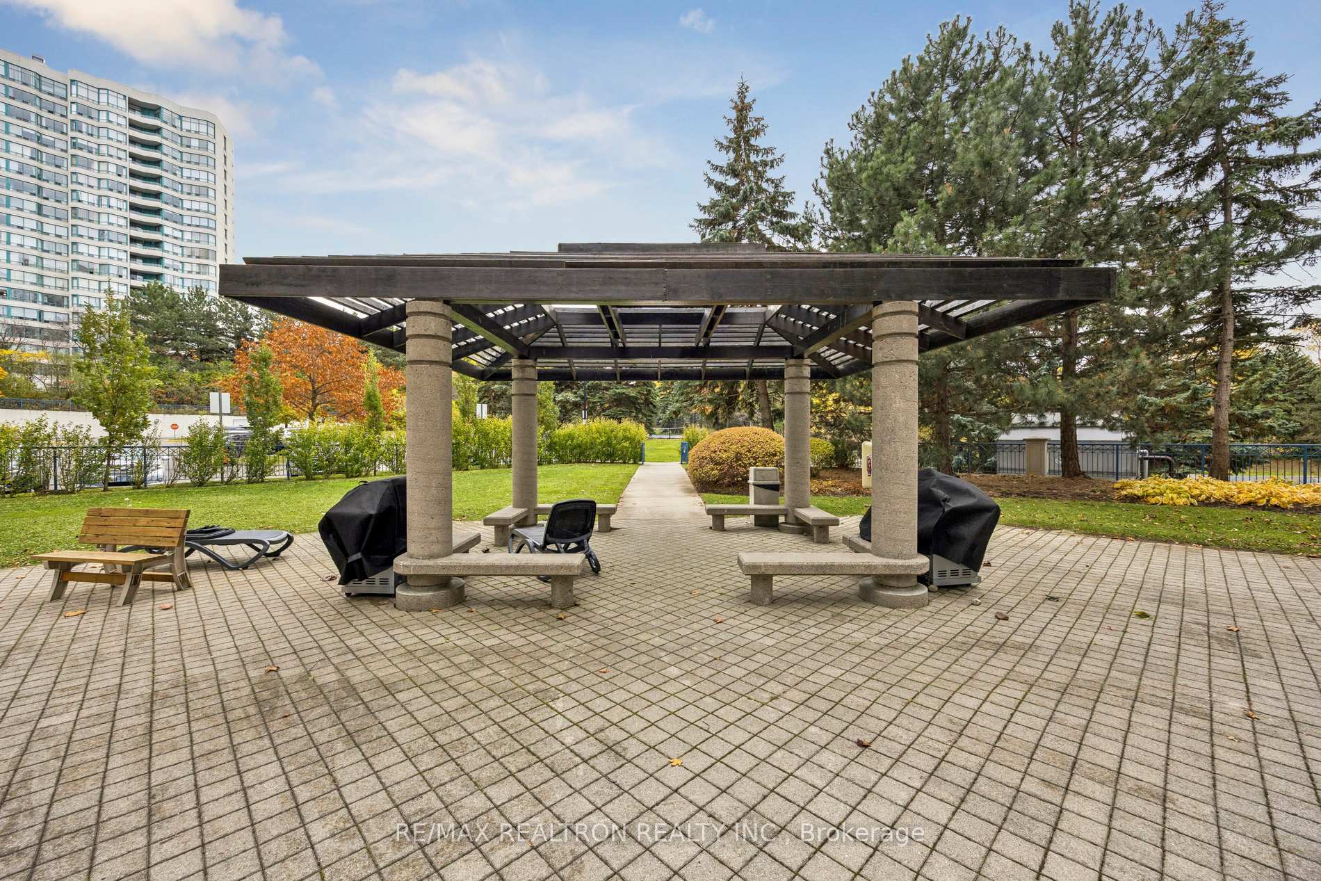 Photo 41 of Unit 801, 7300 Yonge Street, Vaughan, Crestwood-Springfarm-Yorkhill — HOMEH