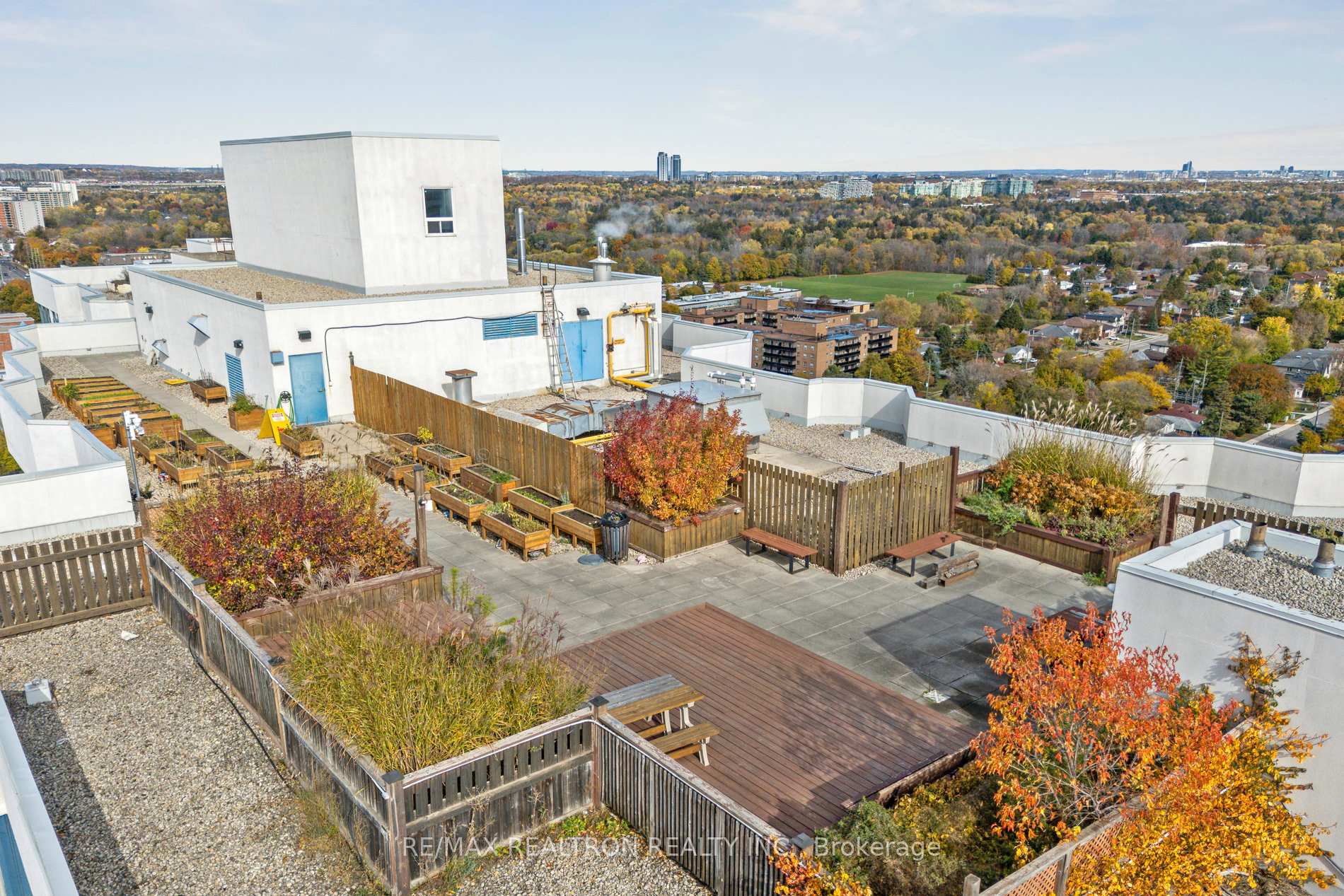 Photo 49 of Unit 801, 7300 Yonge Street, Vaughan, Crestwood-Springfarm-Yorkhill — HOMEH