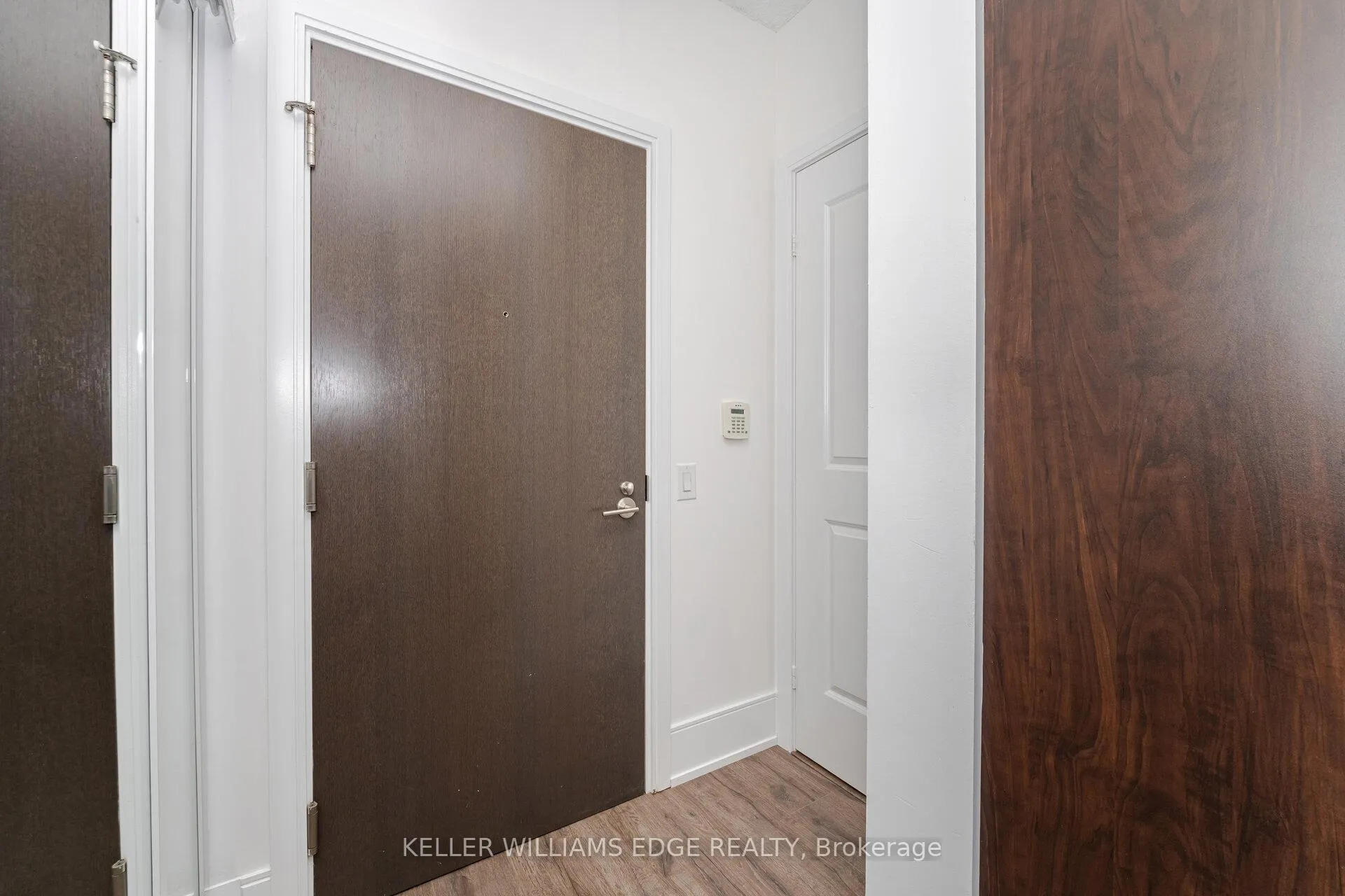 Photo 8 of Unit 821, 560 Front Street W, Toronto, Waterfront Communities — HOMEH