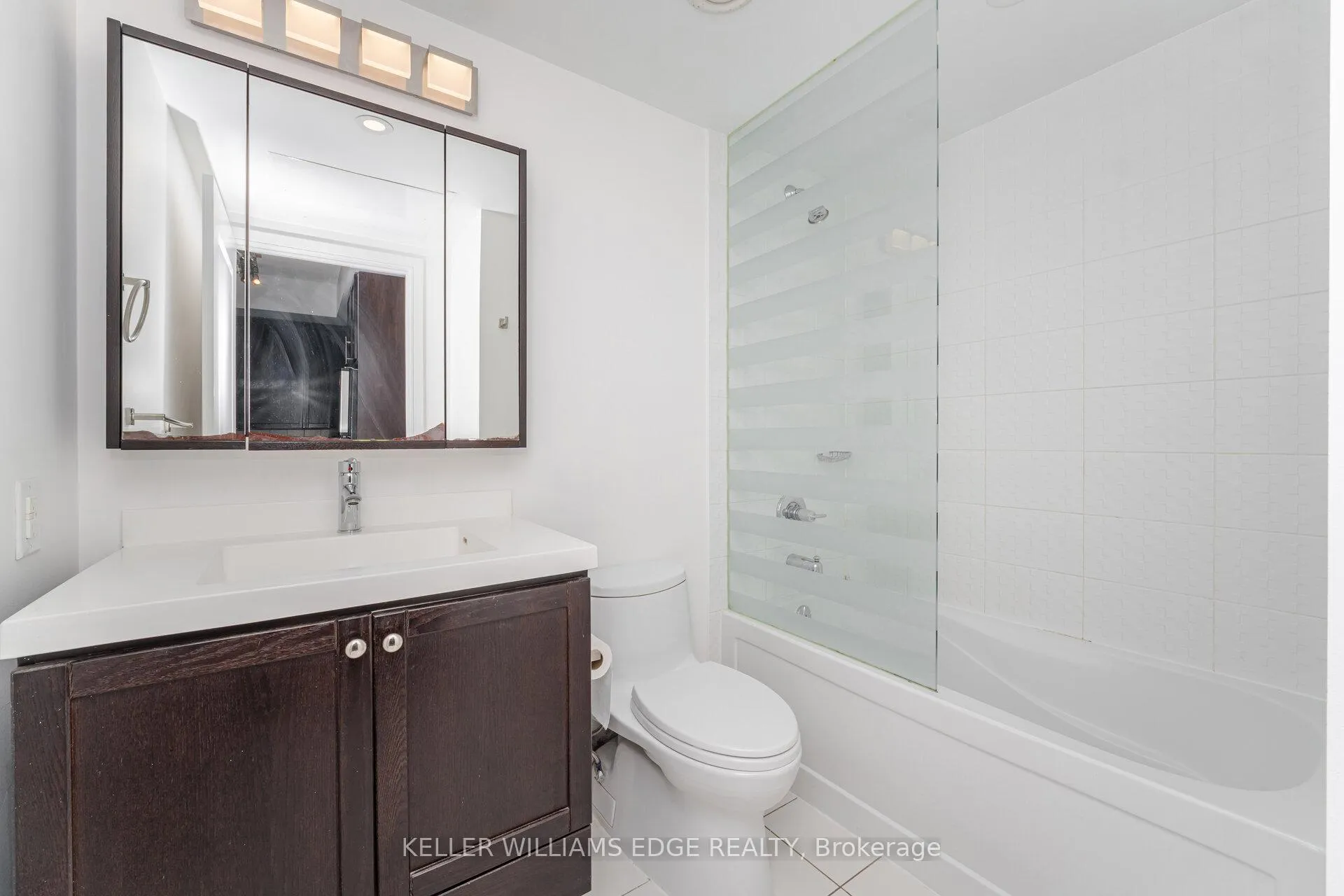 Photo 23 of Unit 821, 560 Front Street W, Toronto, Waterfront Communities — HOMEH