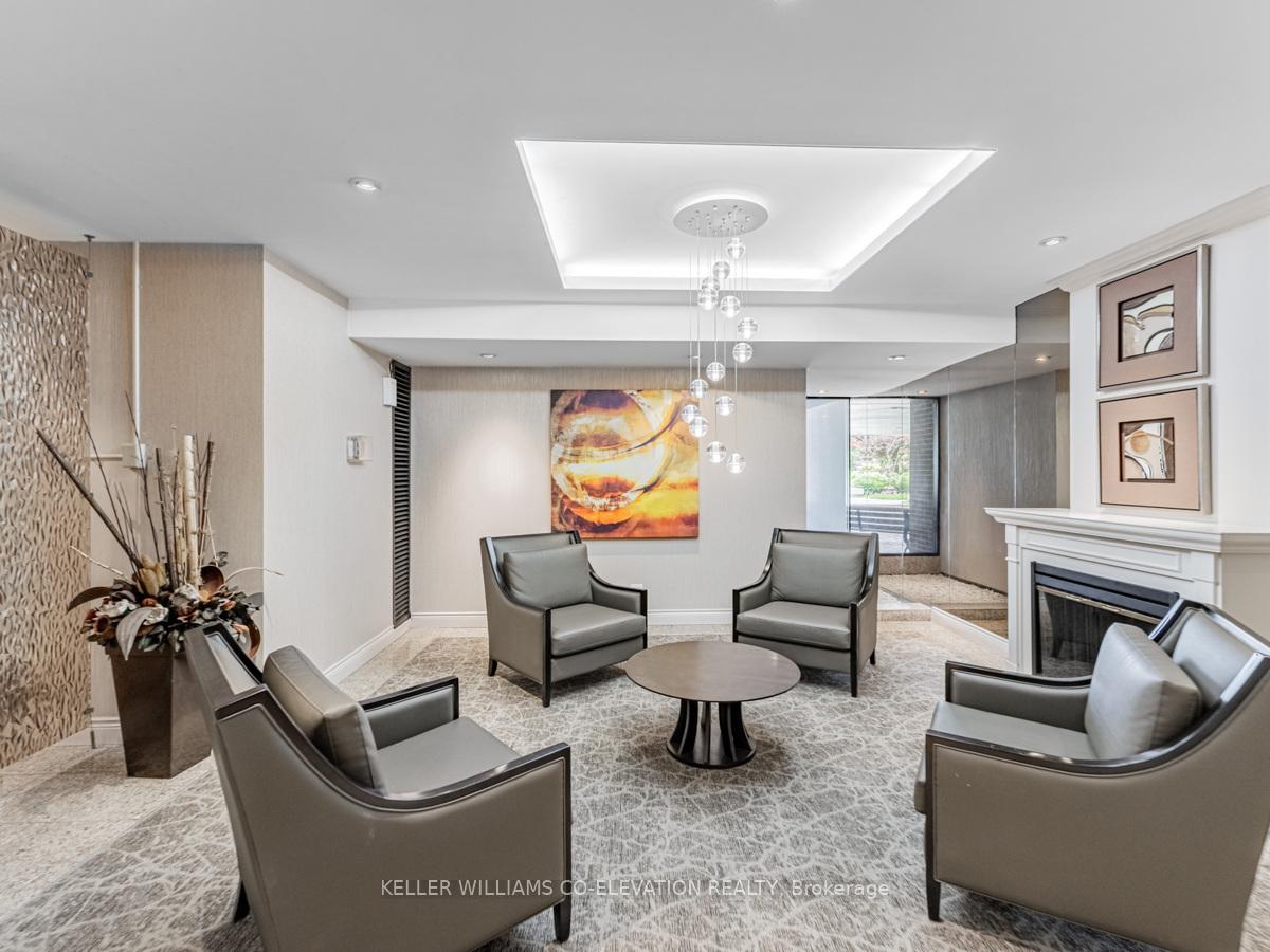 Photo 4 of Unit 1306, 260 Scarlett Road, Toronto, Rockcliffe-Smythe — HOMEH