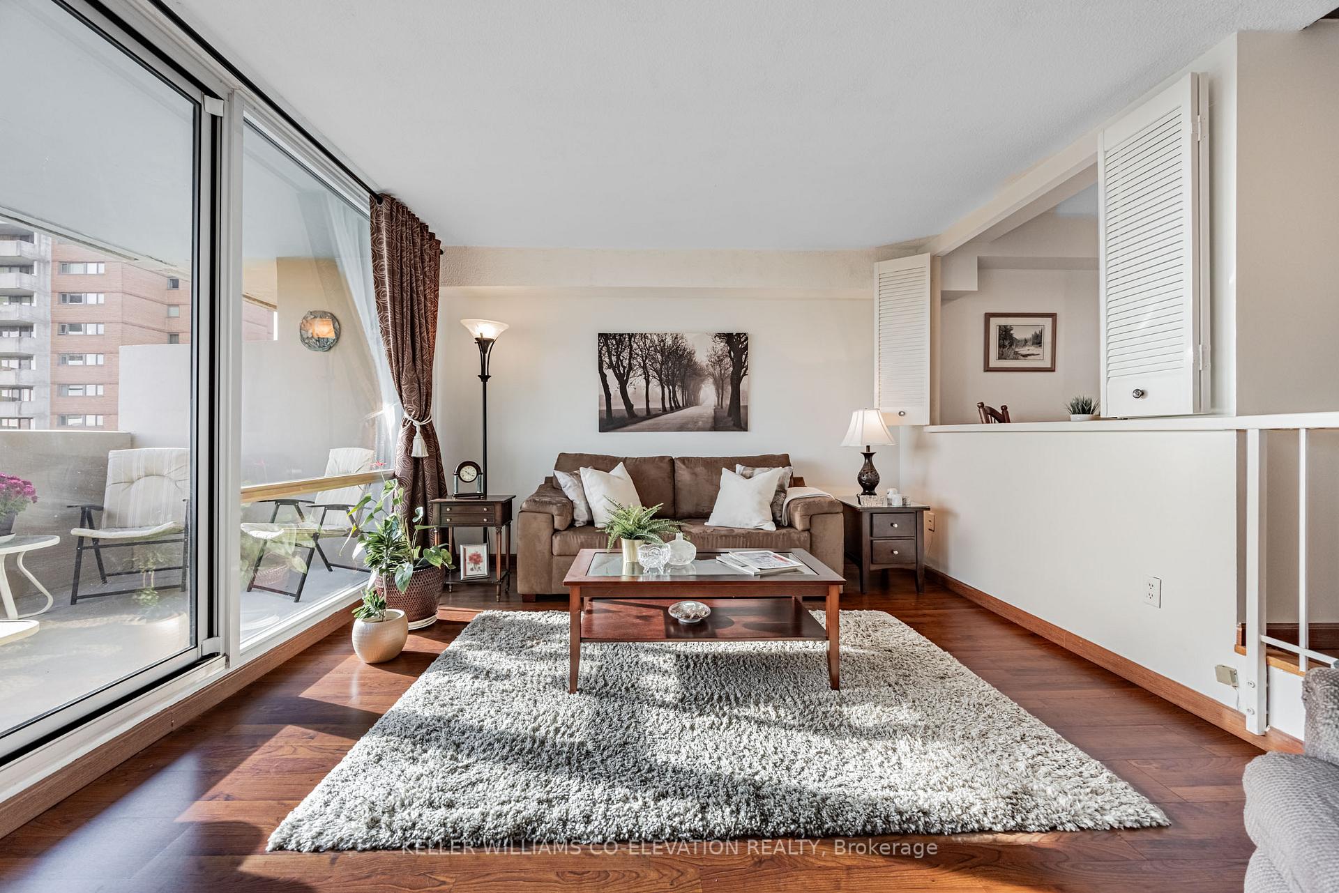 Photo 15 of Unit 1306, 260 Scarlett Road, Toronto, Rockcliffe-Smythe — HOMEH