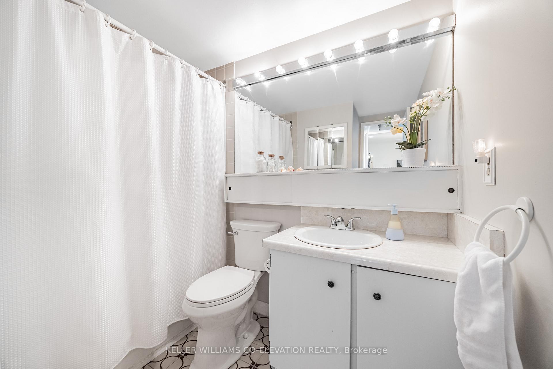 Photo 27 of Unit 1306, 260 Scarlett Road, Toronto, Rockcliffe-Smythe — HOMEH