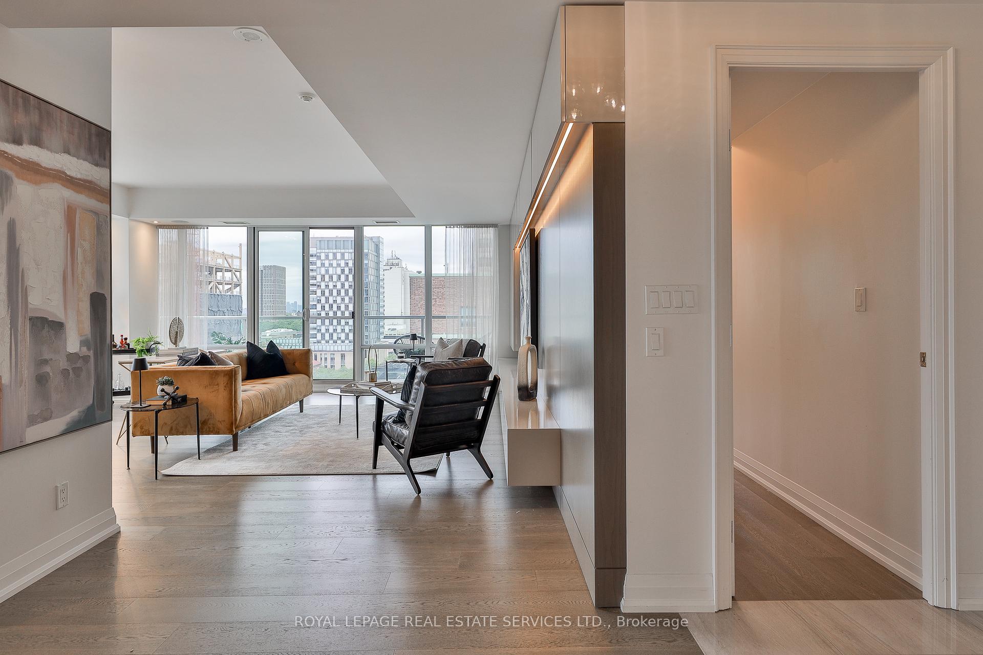 Photo 2 of Unit 808, 1 Bedford Road, Toronto, The Annex — HOMEH