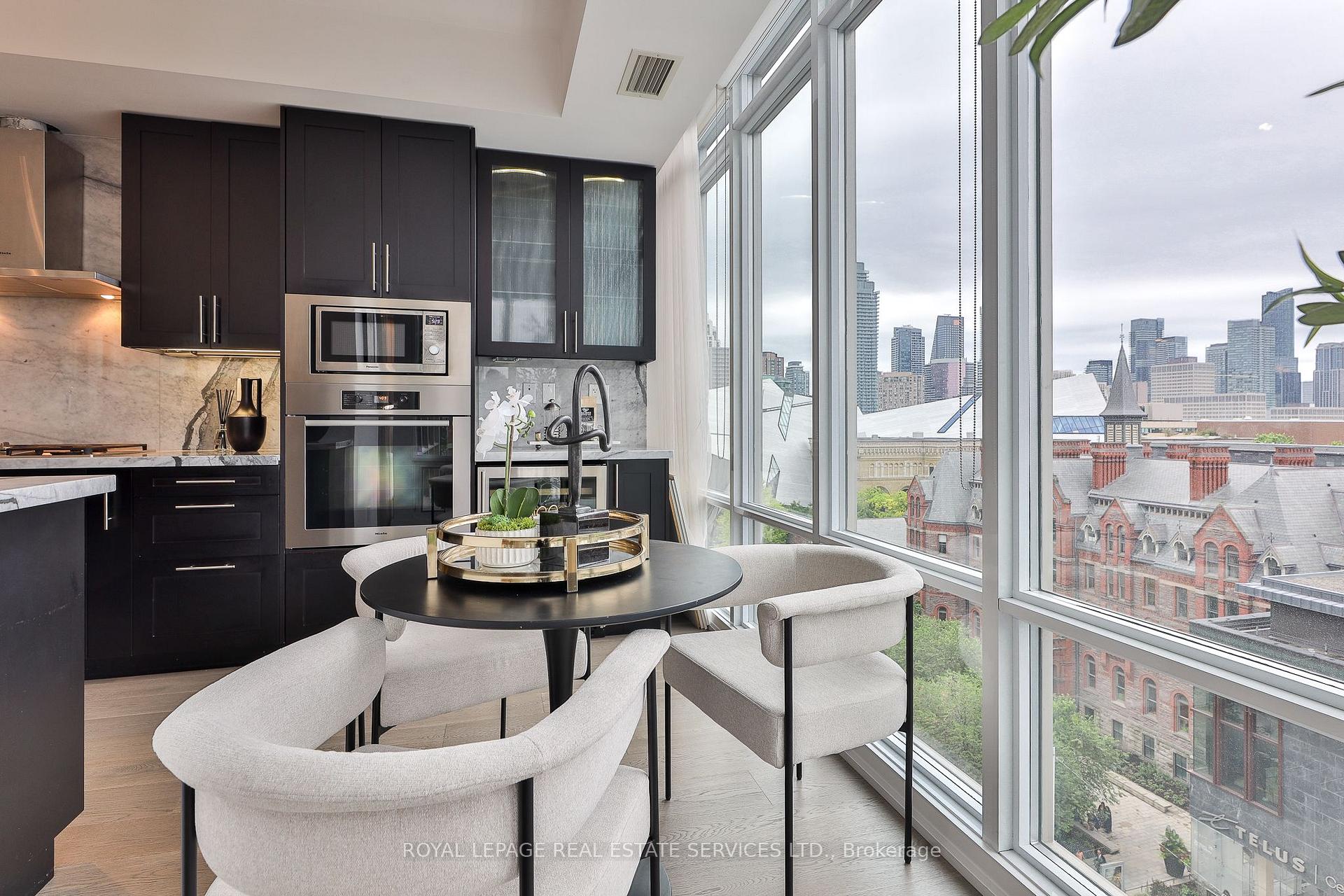 Photo 7 of Unit 808, 1 Bedford Road, Toronto, The Annex — HOMEH