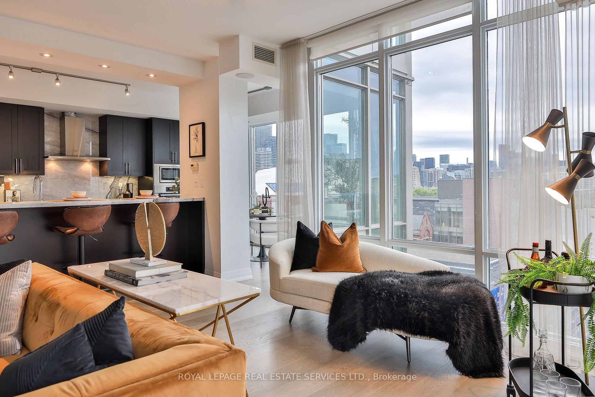 Photo 10 of Unit 808, 1 Bedford Road, Toronto, The Annex — HOMEH