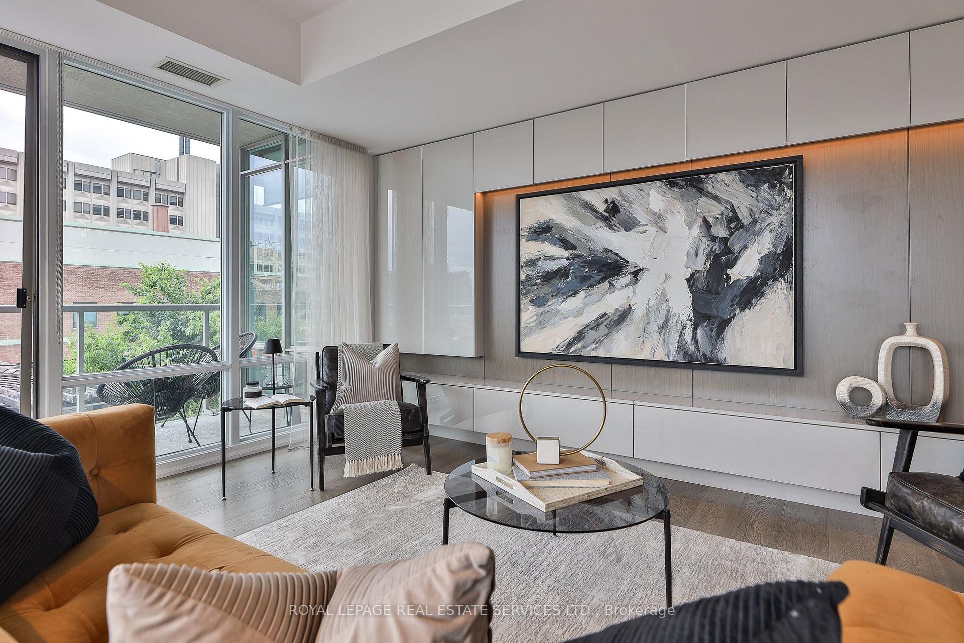 Photo 13 of Unit 808, 1 Bedford Road, Toronto, The Annex — HOMEH