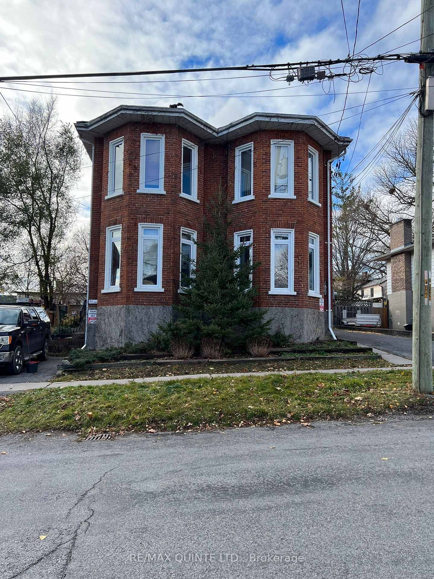 Photo 1 of Unit C, 186 Albert Street, Belleville, Belleville Ward — HOMEH