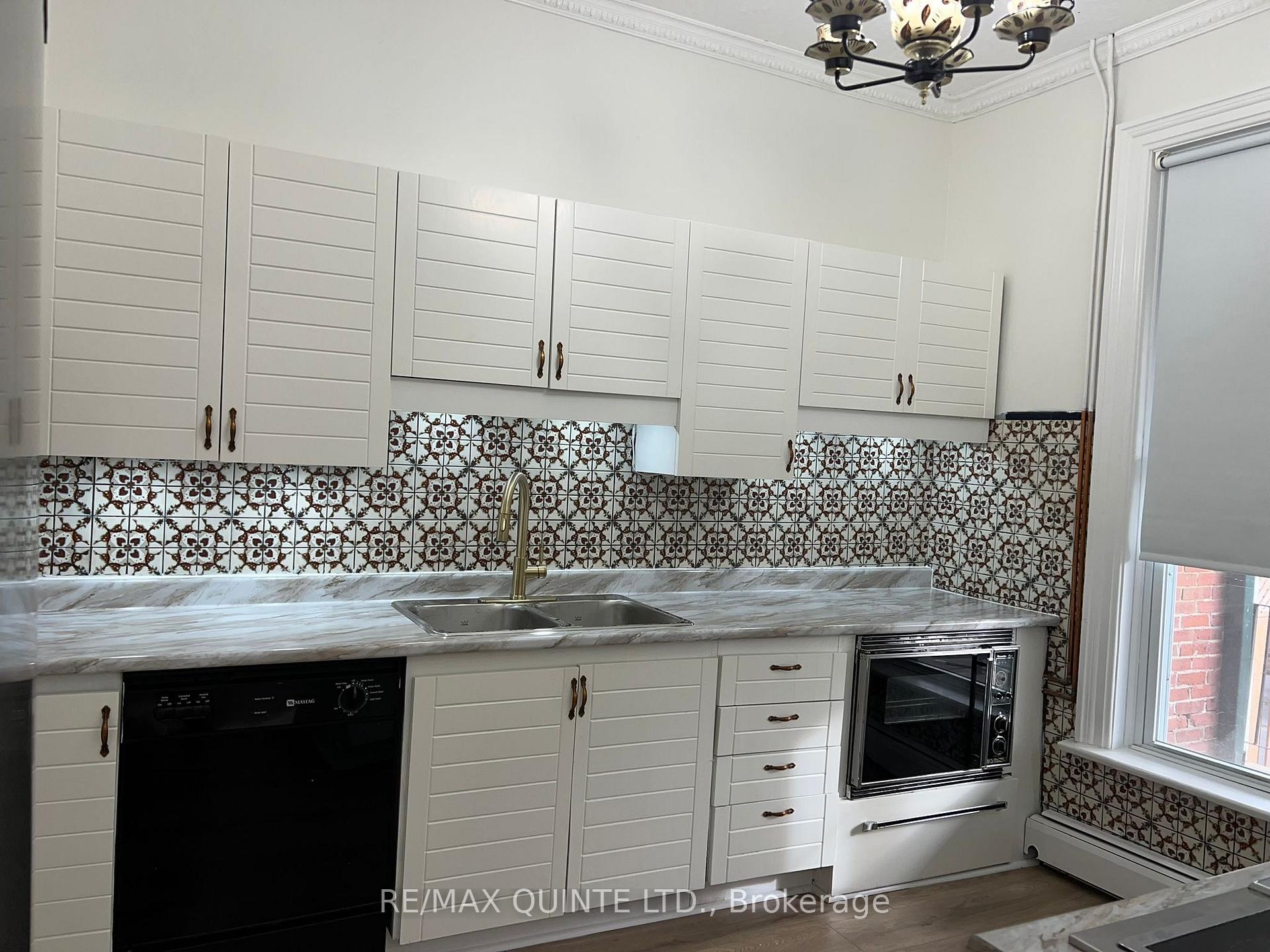 Photo 7 of Unit C, 186 Albert Street, Belleville, Belleville Ward — HOMEH