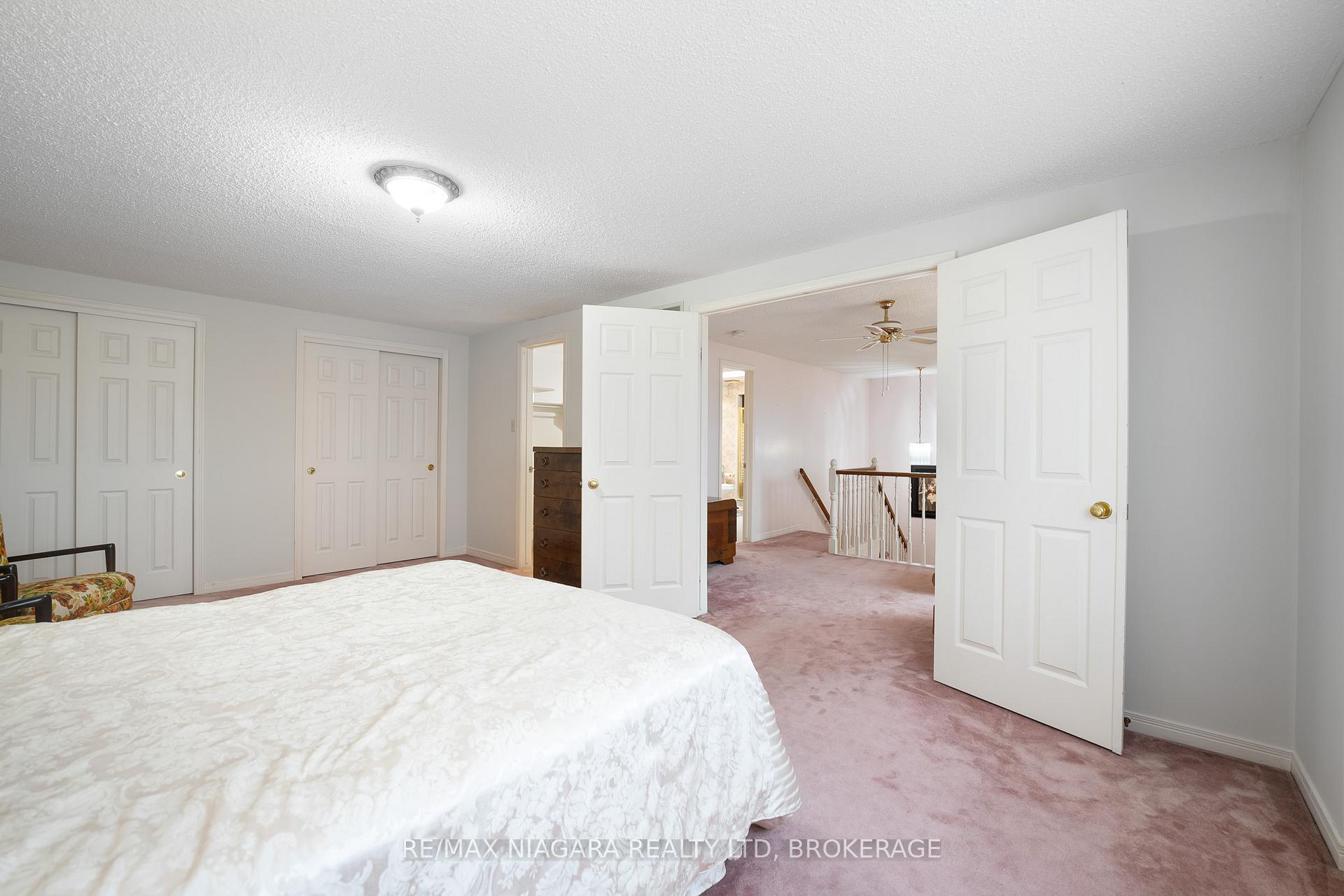 Photo 15 of Unit 2, 10 Elderwood Drive, St. Catharines, Grapeview — HOMEH
