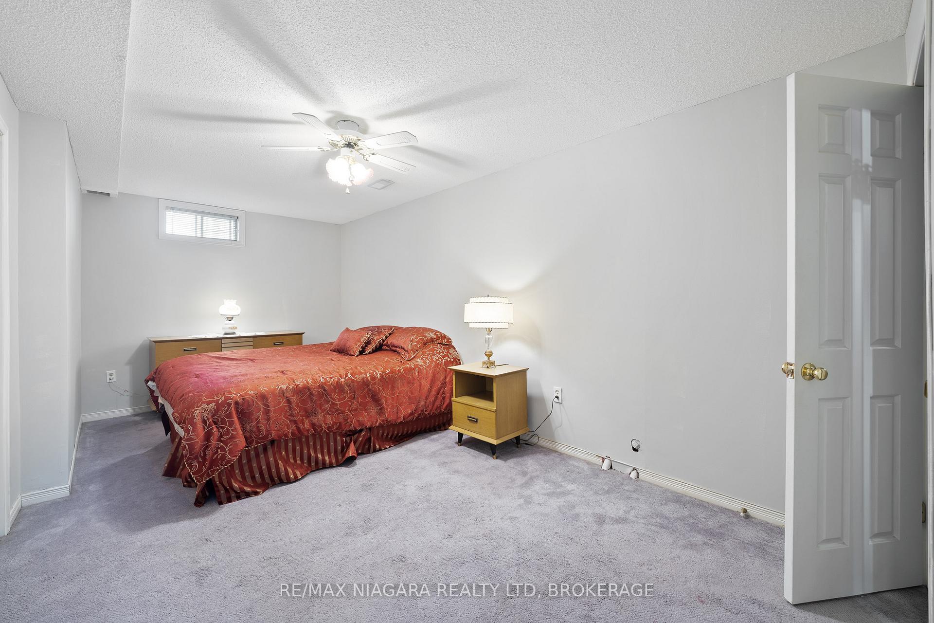 Photo 22 of Unit 2, 10 Elderwood Drive, St. Catharines, Grapeview — HOMEH