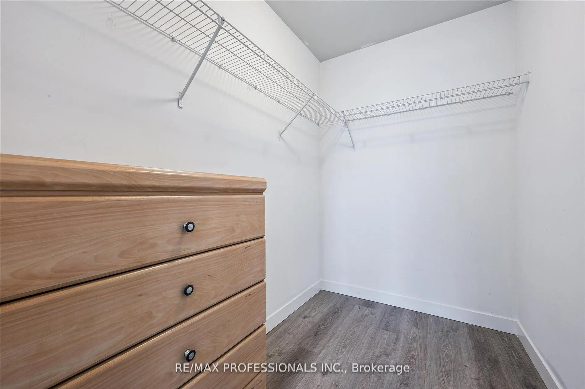 Photo 22 of Unit 2103, 318 Spruce Street, Waterloo, Lakeshore Village — HOMEH