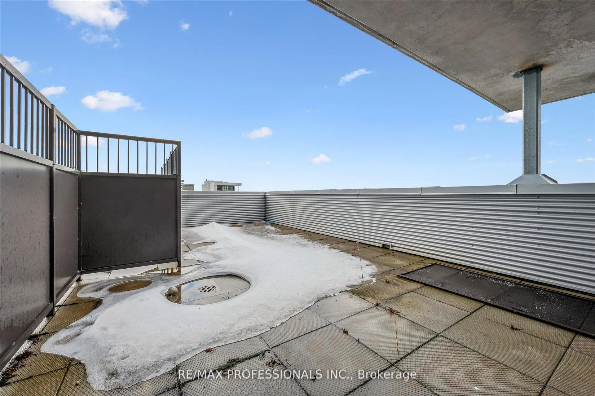 Photo 25 of Unit 2103, 318 Spruce Street, Waterloo, Lakeshore Village — HOMEH