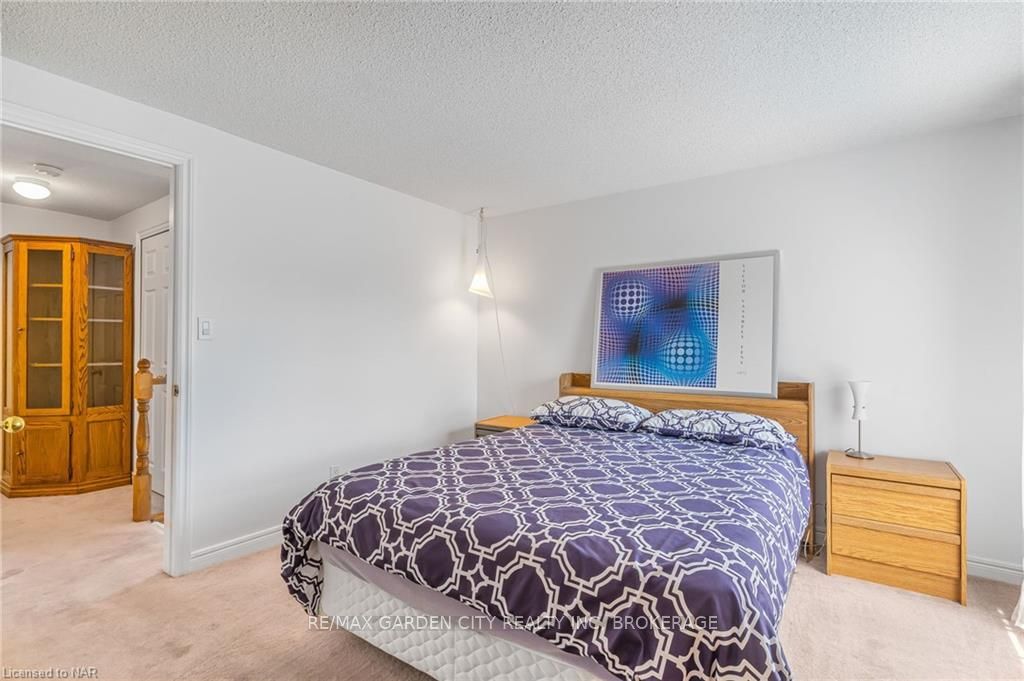 Photo 18 of Unit 1, 5 Carn Castle Gate, St. Catharines, Lakeshore — HOMEH