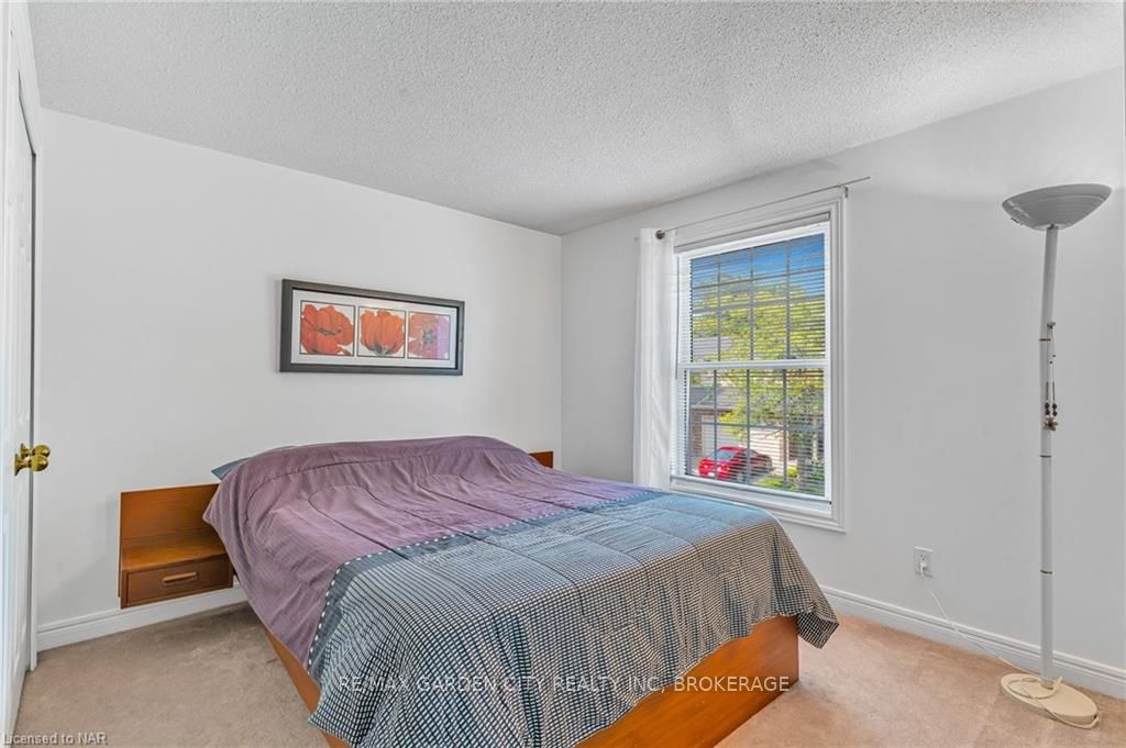 Photo 25 of Unit 1, 5 Carn Castle Gate, St. Catharines, Lakeshore — HOMEH
