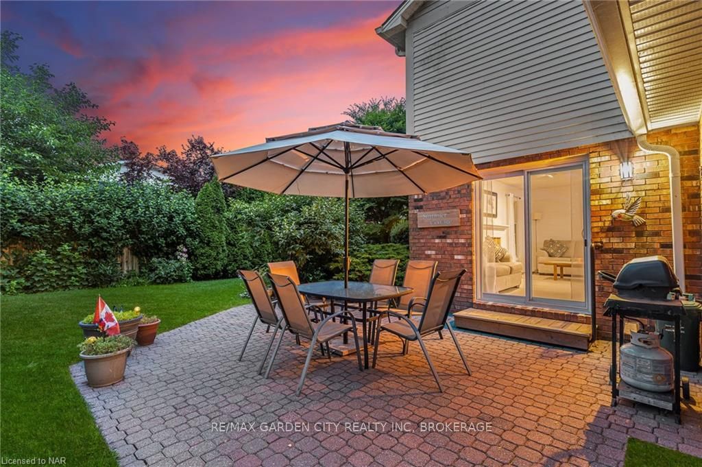 Photo 36 of Unit 1, 5 Carn Castle Gate, St. Catharines, Lakeshore — HOMEH