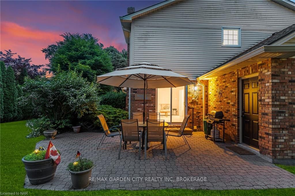 Photo 39 of Unit 1, 5 Carn Castle Gate, St. Catharines, Lakeshore — HOMEH
