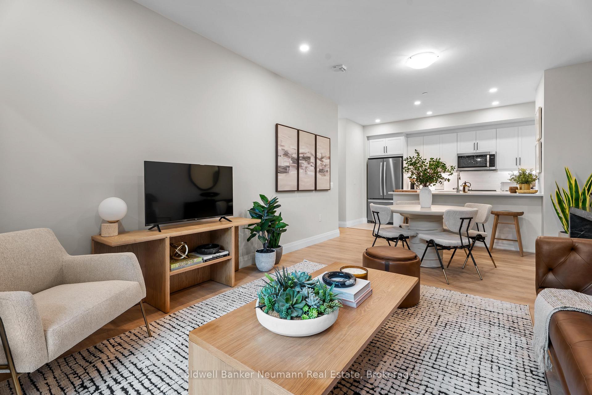 Photo 1 of Unit 315, 1882 Gordon Street, Guelph, Pineridge/Westminster Woods — HOMEH