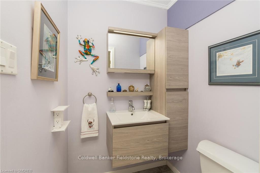 Photo 11 of Unit 50, 30 Green Valley Drive, Kitchener, Pioneer Park — HOMEH