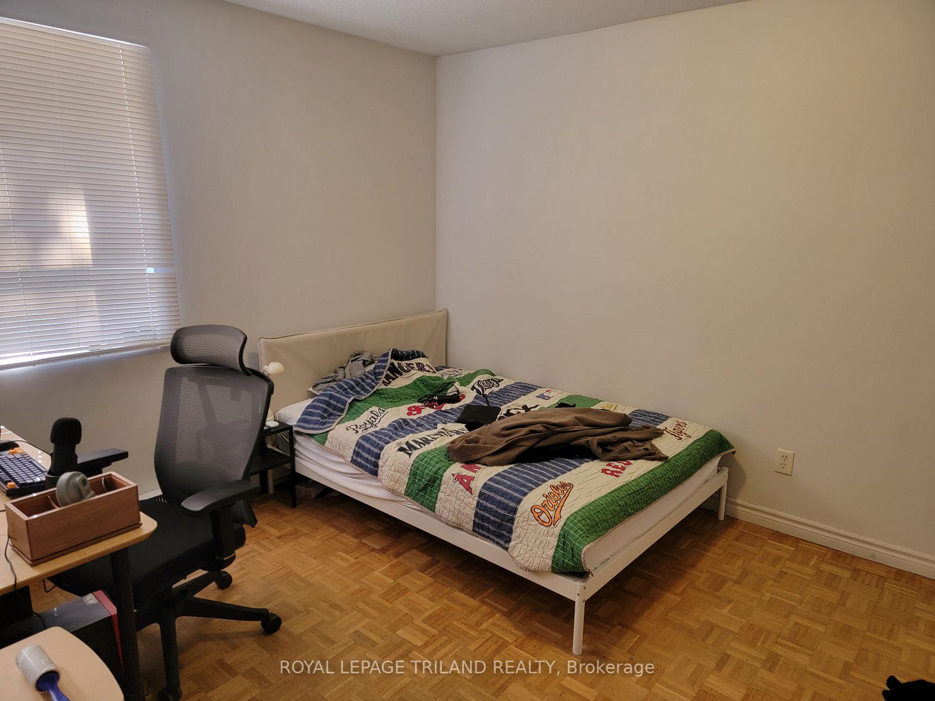 Photo 5 of Unit 4, 109 Westmount Road N, Waterloo, Beechwood — HOMEH