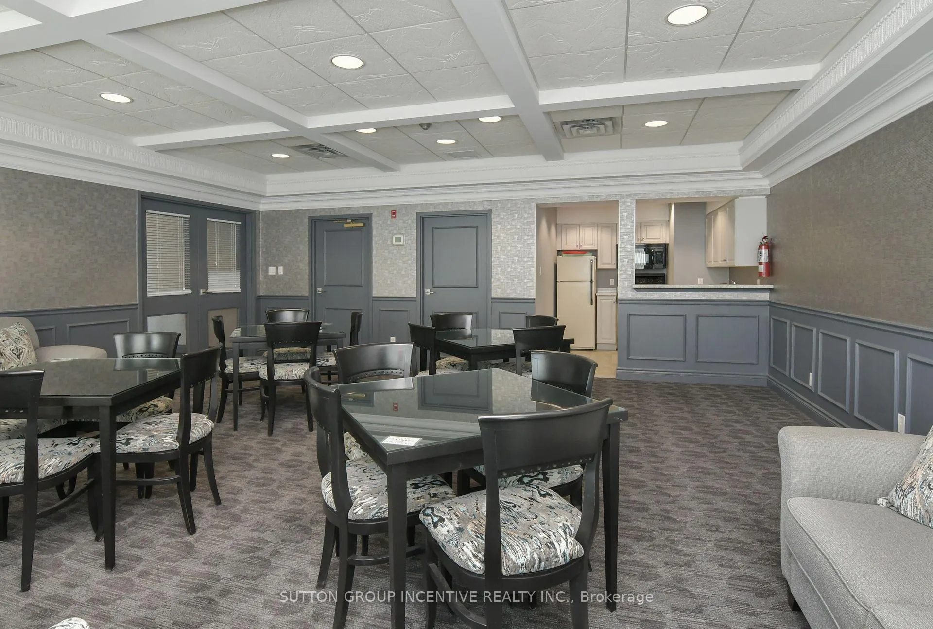 Photo 8 of Unit 508, 4 Briar Hill Heights, New Tecumseth, Alliston — HOMEH