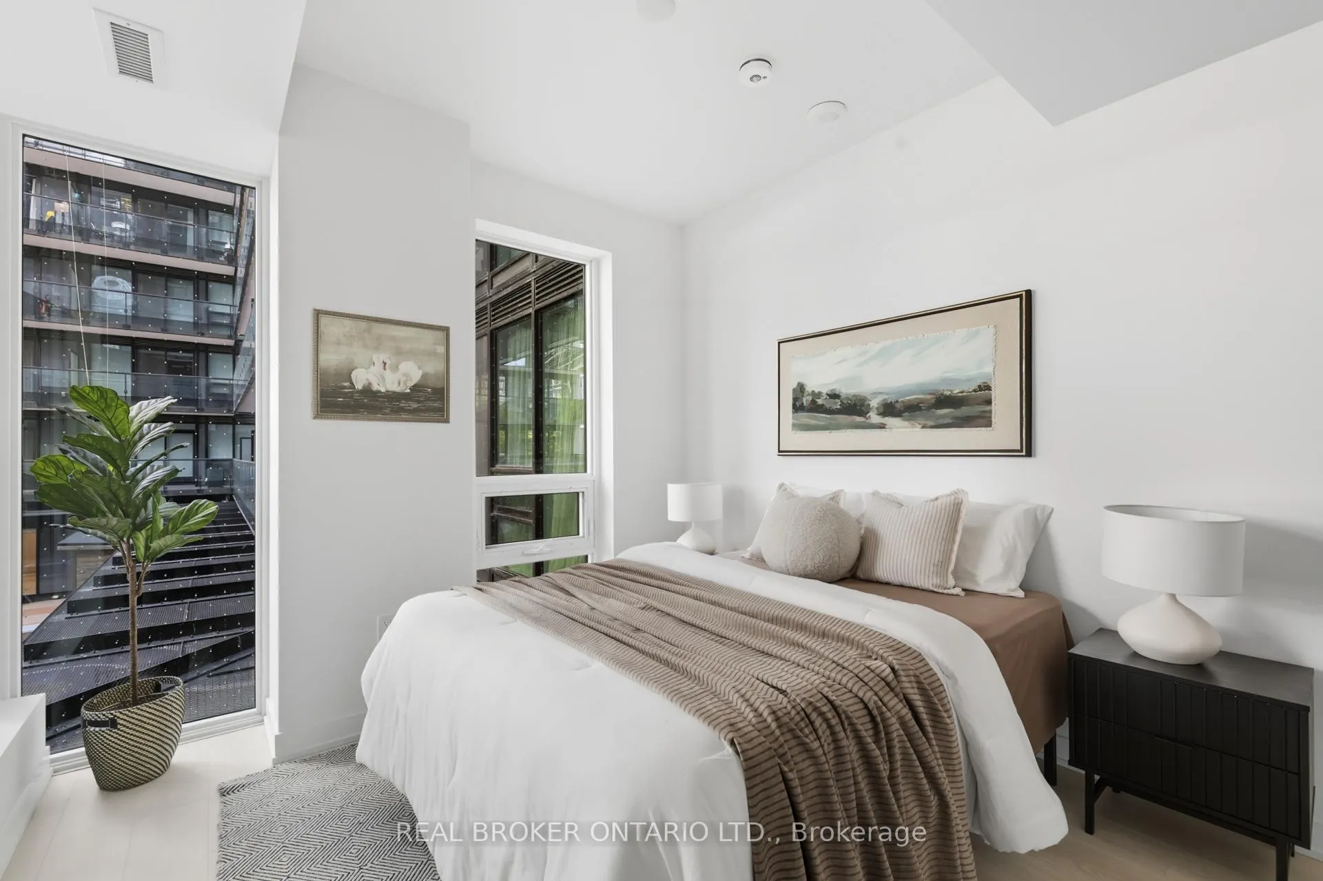 Photo 10 of Unit 207, 127 Broadway Avenue, Toronto, Mount Pleasant West — HOMEH