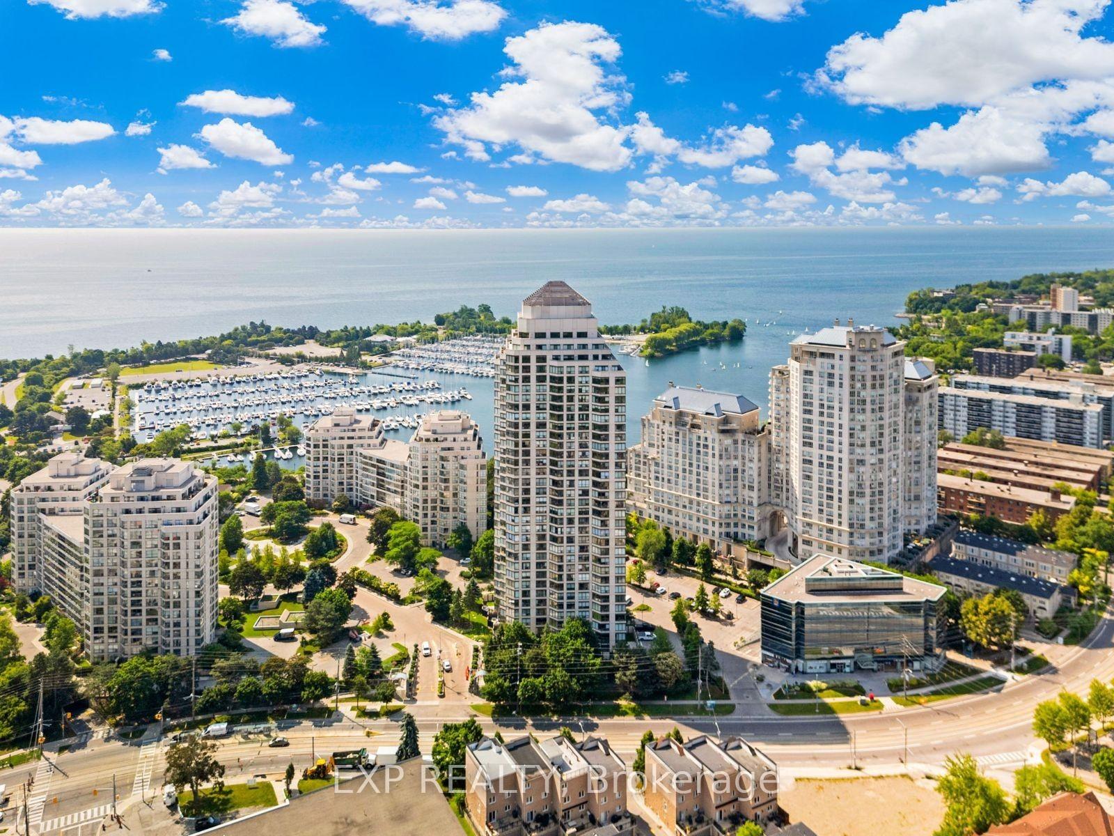 Front of Unit 305, 2269 Lake Shore Boulevard W