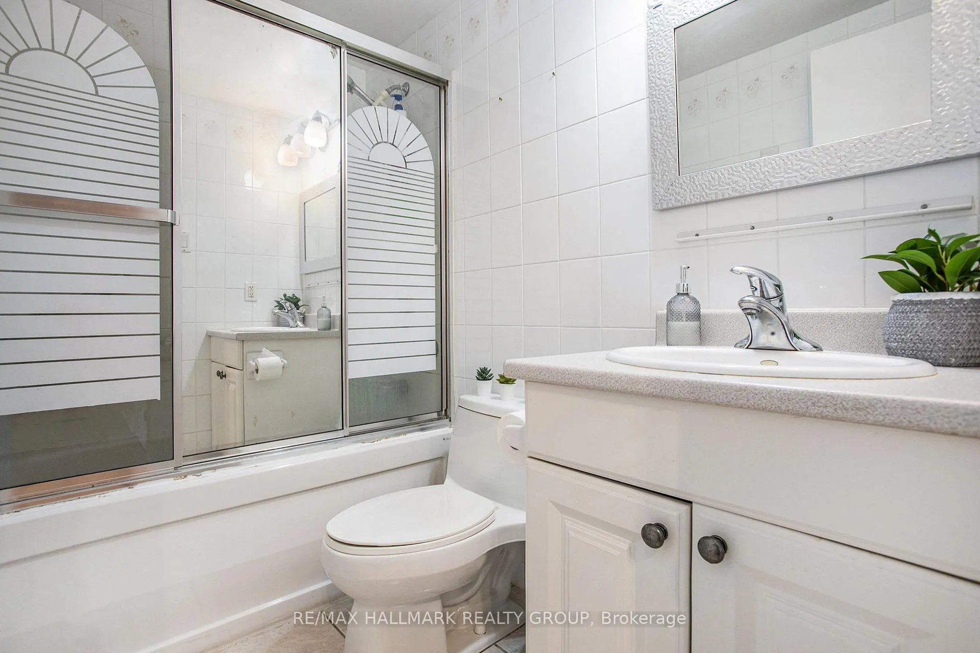 Photo 15 of Unit 1508, 2000 Jasmine Crescent, Ottawa, Beacon Hill South — HOMEH