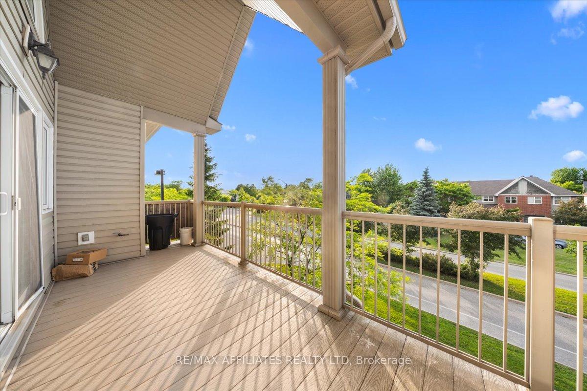Photo 4 of Unit I, 241 Crestway Crescent Drive, Ottawa, Barrhaven East — HOMEH
