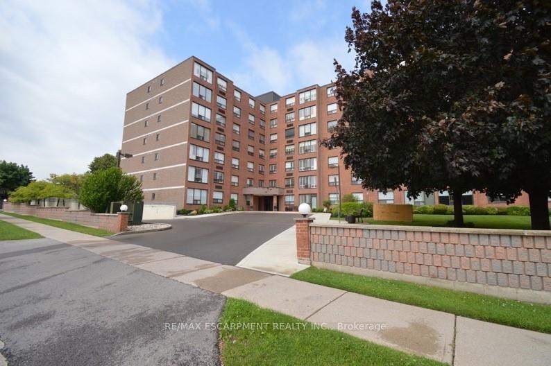 Front of Unit 704, 99 Donn Avenue