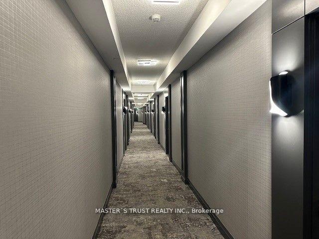 Photo 6 of Unit 739, 7171 Yonge Street, Markham, Grandview — HOMEH