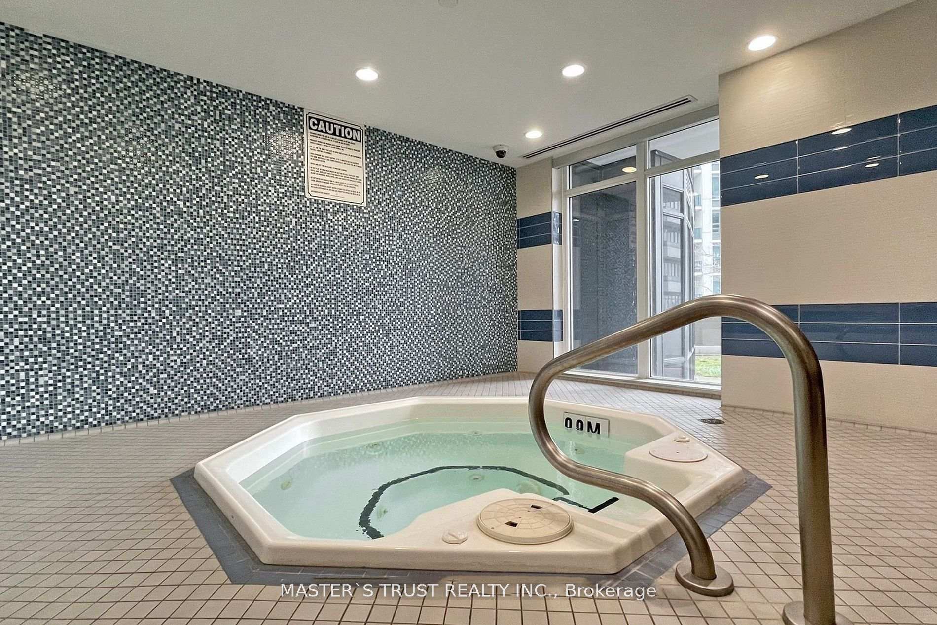 Photo 13 of Unit 739, 7171 Yonge Street, Markham, Grandview — HOMEH