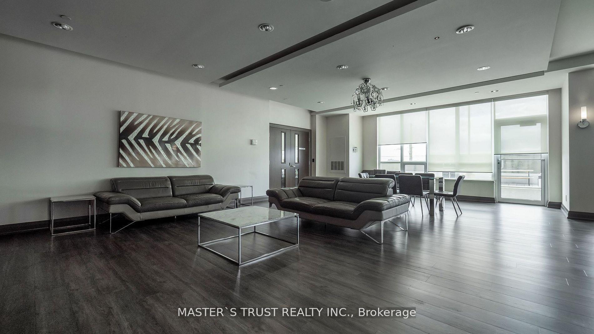 Photo 14 of Unit 739, 7171 Yonge Street, Markham, Grandview — HOMEH