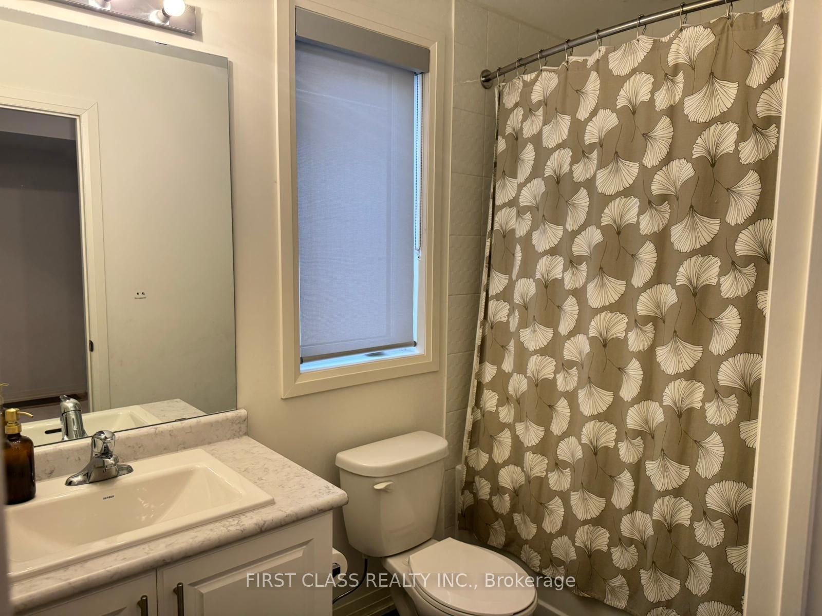Photo 18 of 17 Prince William Boulevard, Clarington, Bowmanville — HOMEH