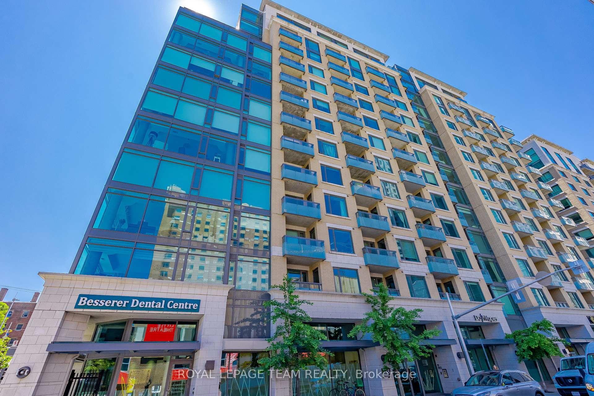 Front of Unit 1209, 238 Besserer Street