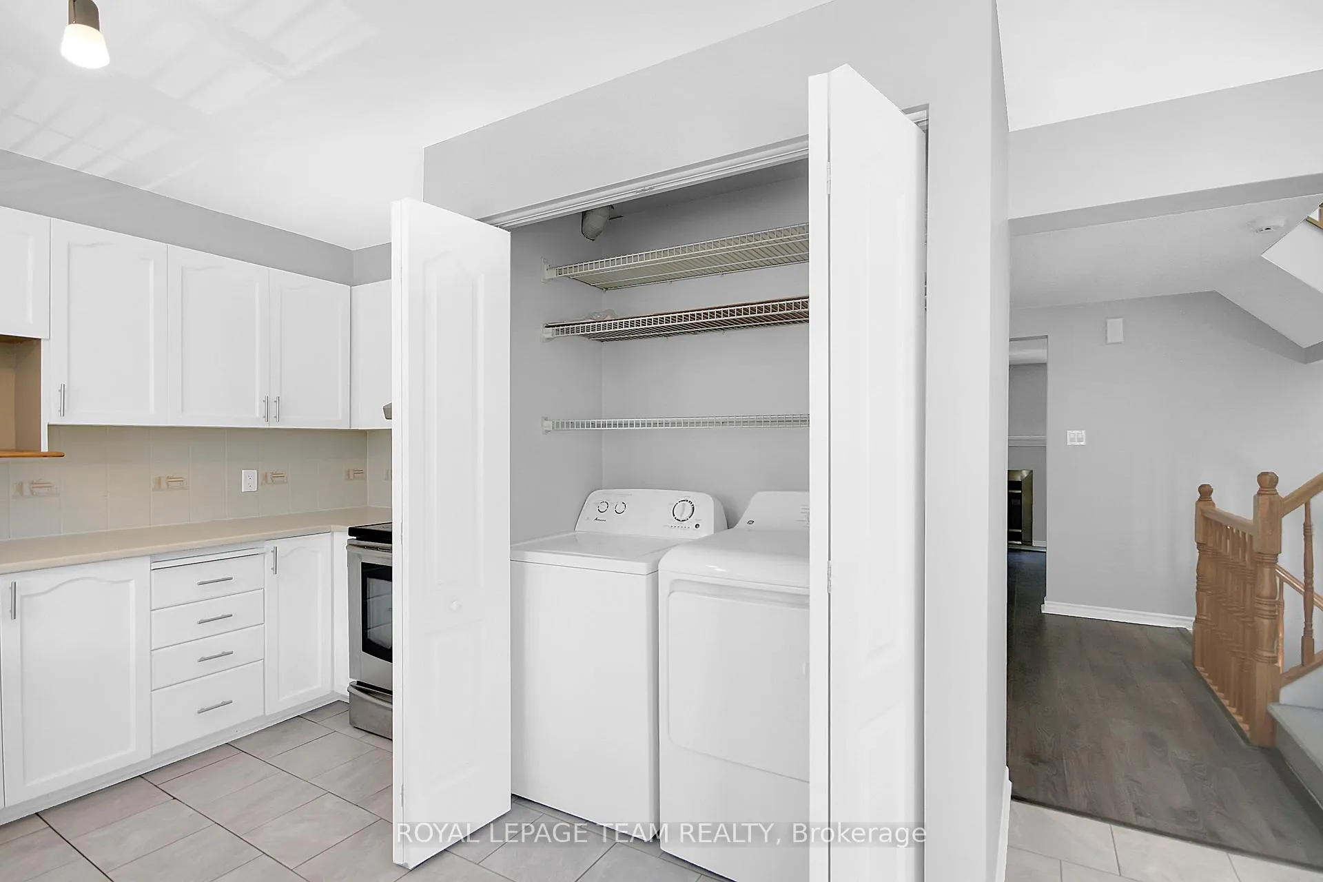 Photo 20 of 7 Wrenwood Crescent, Ottawa, Centrepointe — HOMEH