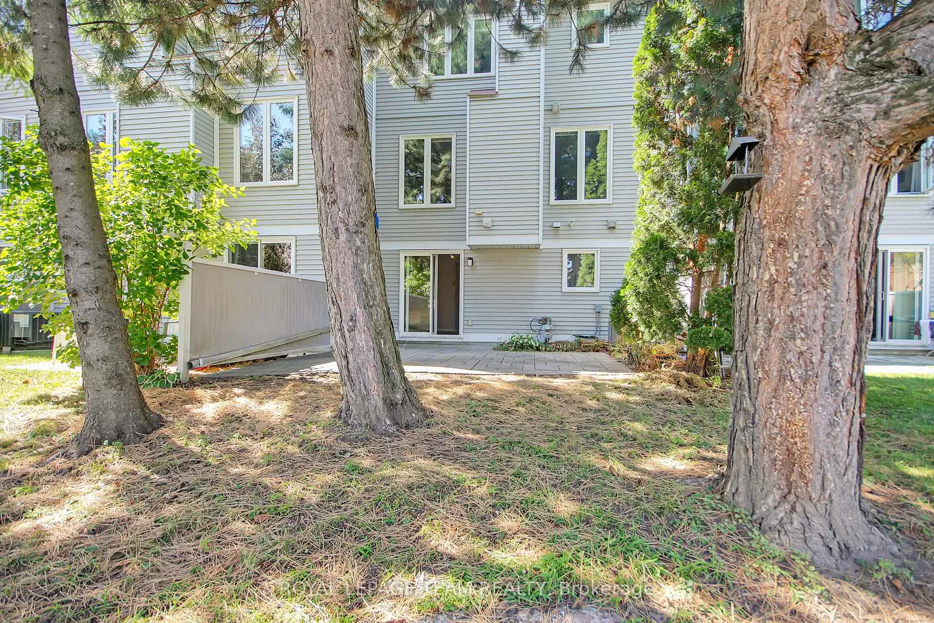 Photo 44 of 7 Wrenwood Crescent, Ottawa, Centrepointe — HOMEH