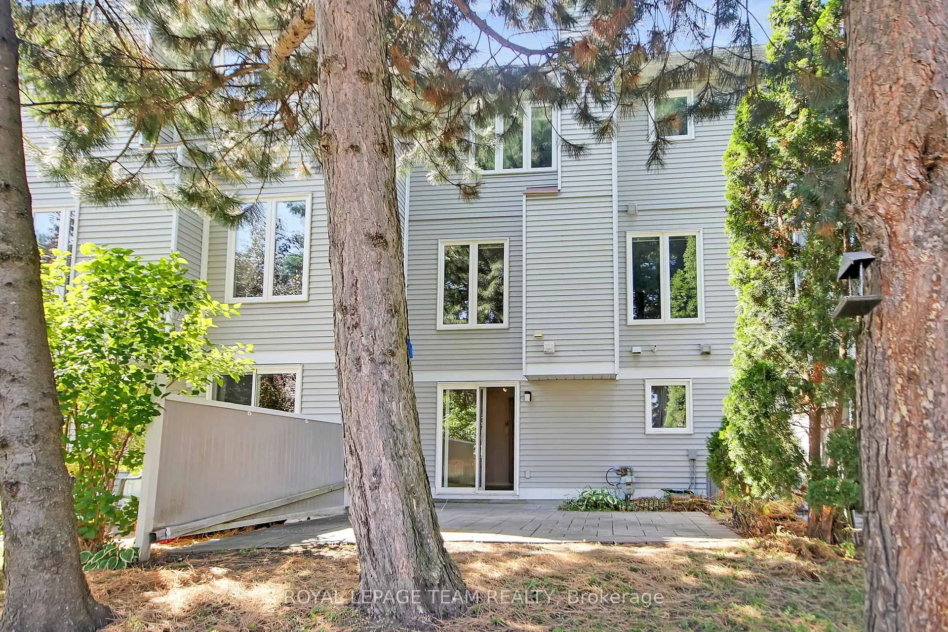 Photo 45 of 7 Wrenwood Crescent, Ottawa, Centrepointe — HOMEH