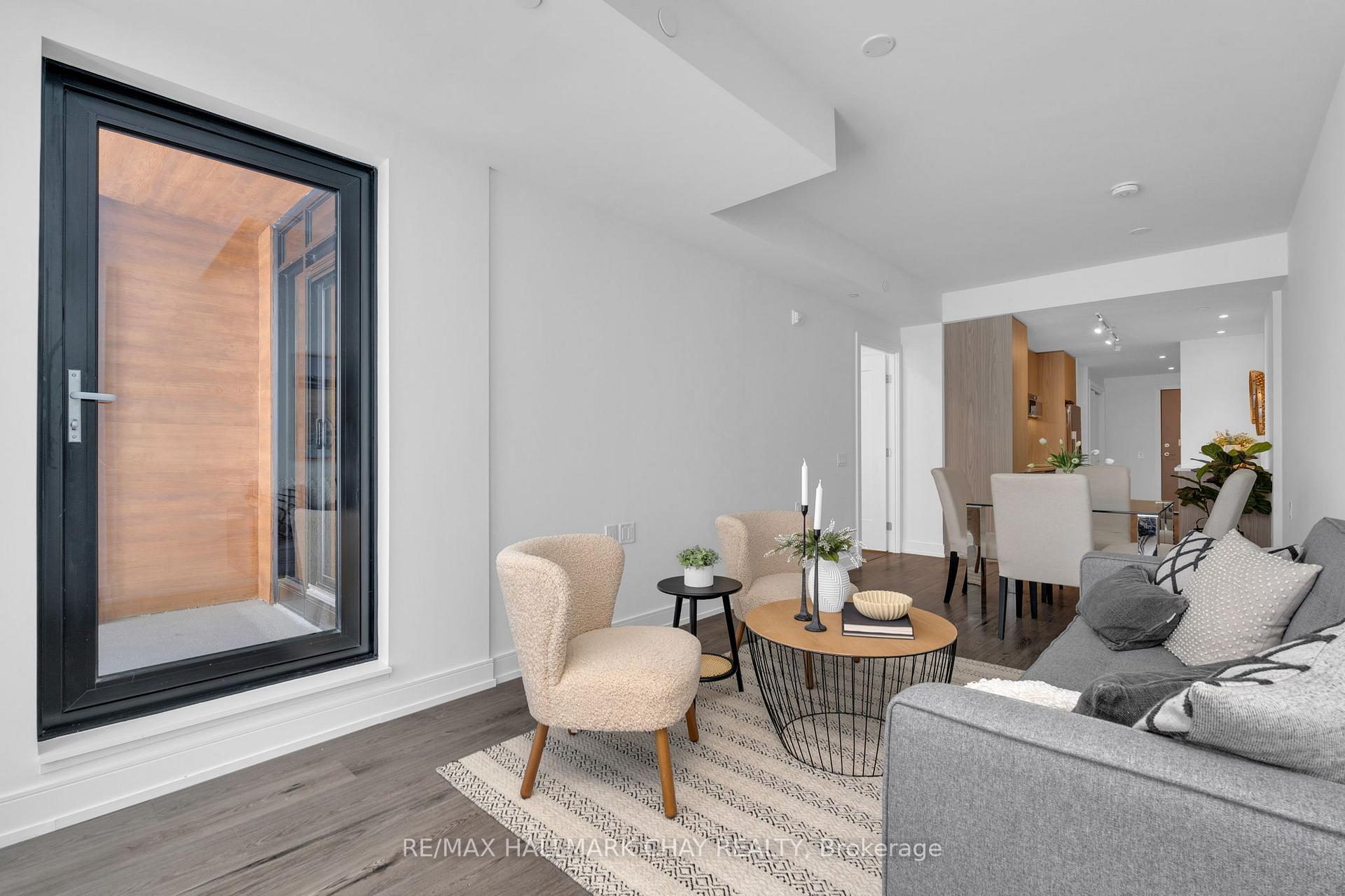 Photo 11 of Unit 810, 185 Dunlop Street E, Barrie, Lakeshore — HOMEH